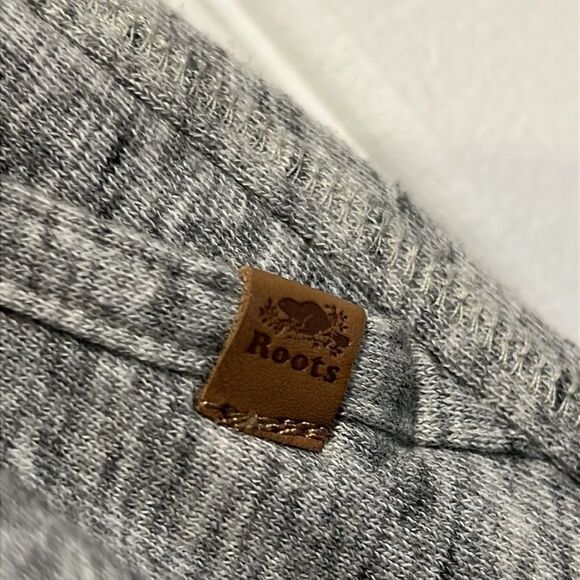 Roots Grey Knee Length Skirt Size L - Picture 5 of 10